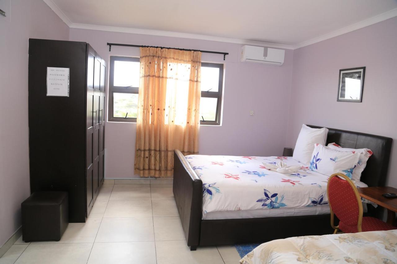 Coco Palm Bed & Breakfast Windhoek Exterior foto